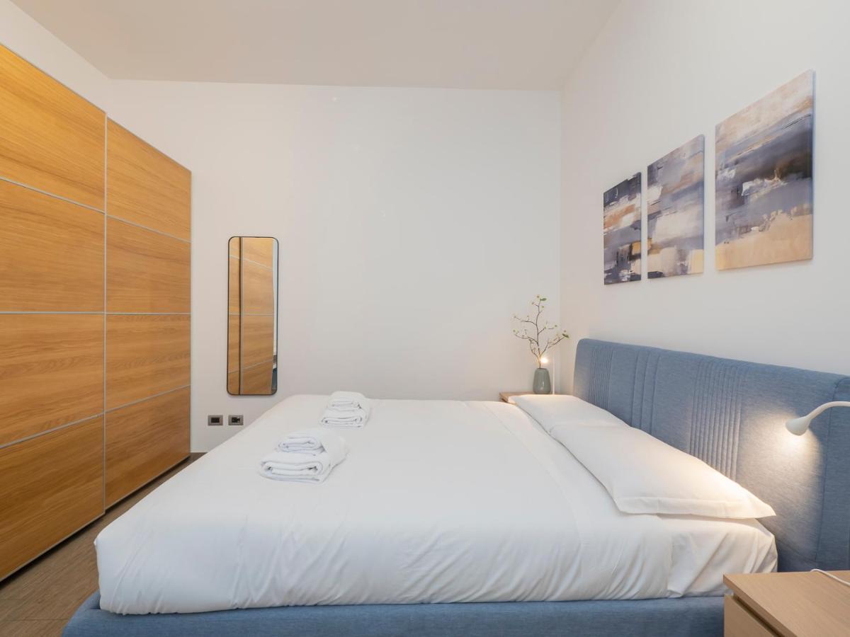 I Host Apartment - Montesuello 9 Mailand Exterior foto
